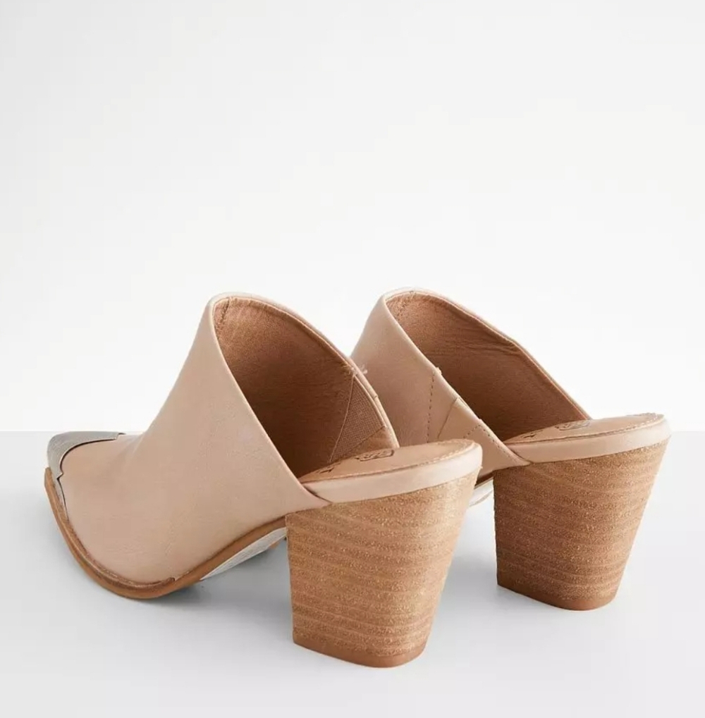 BEAST Dakota Cowgirl Mules 6.5 - Picture 8 of 14